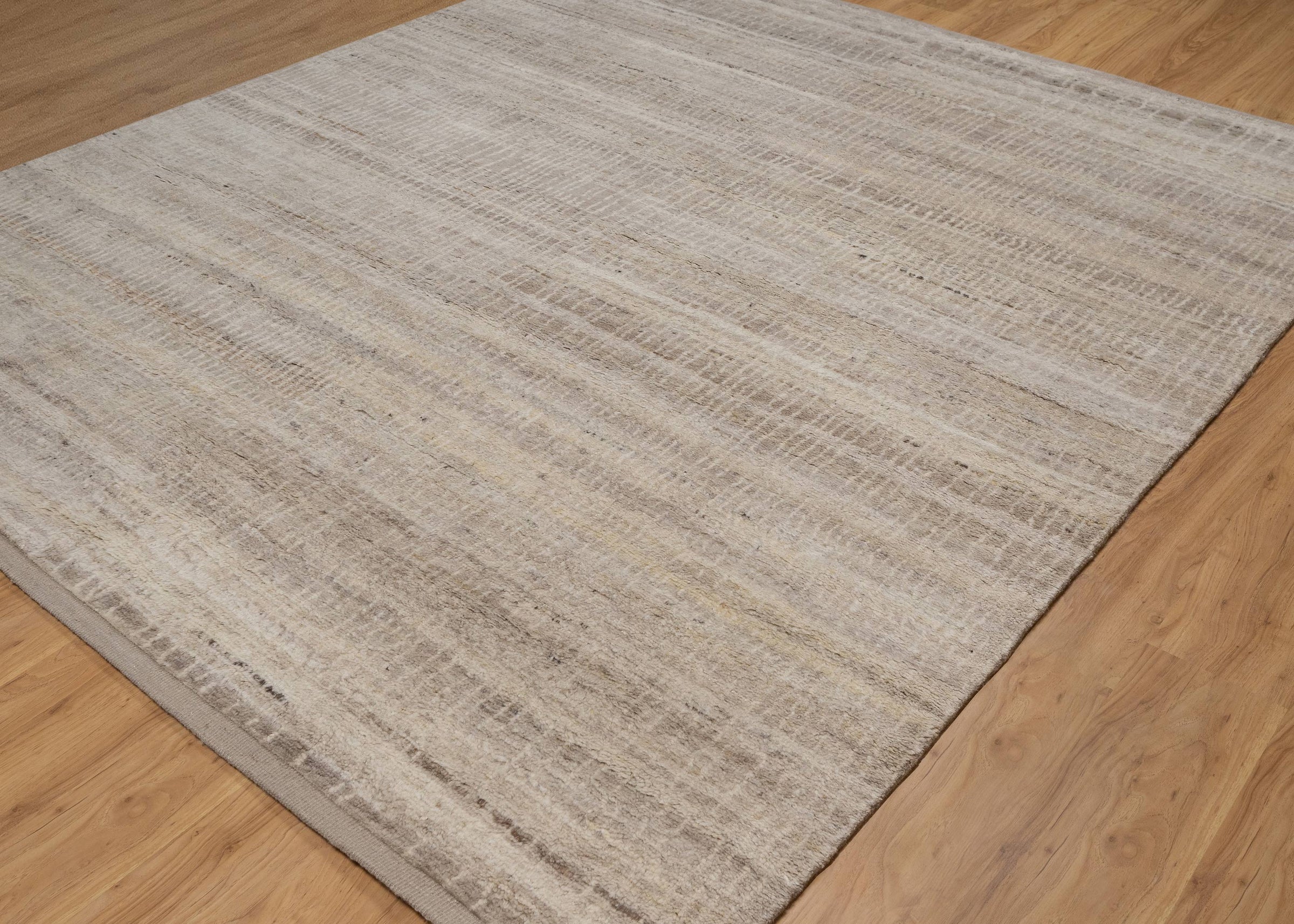 Still Water Lustre Pearl Wool Rug, Hand-Knotted Fine Crosshatch, Silver Greige Area Rug 8x10 | Custom Size