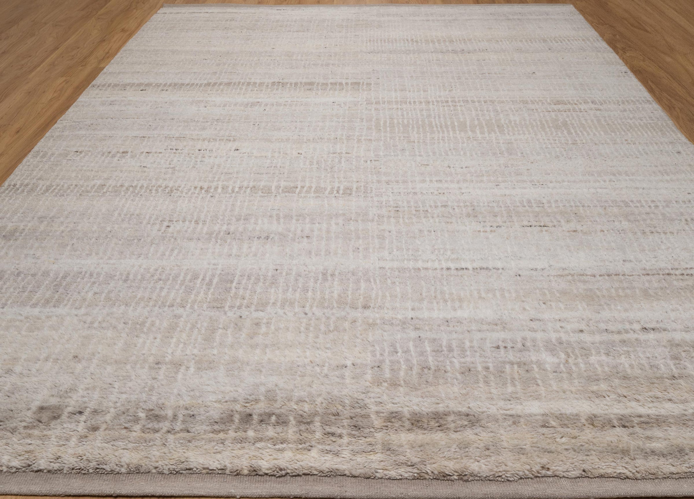 Still Water Lustre Pearl Wool Rug, Hand-Knotted Fine Crosshatch, Silver Greige Area Rug 8x10 | Custom Size