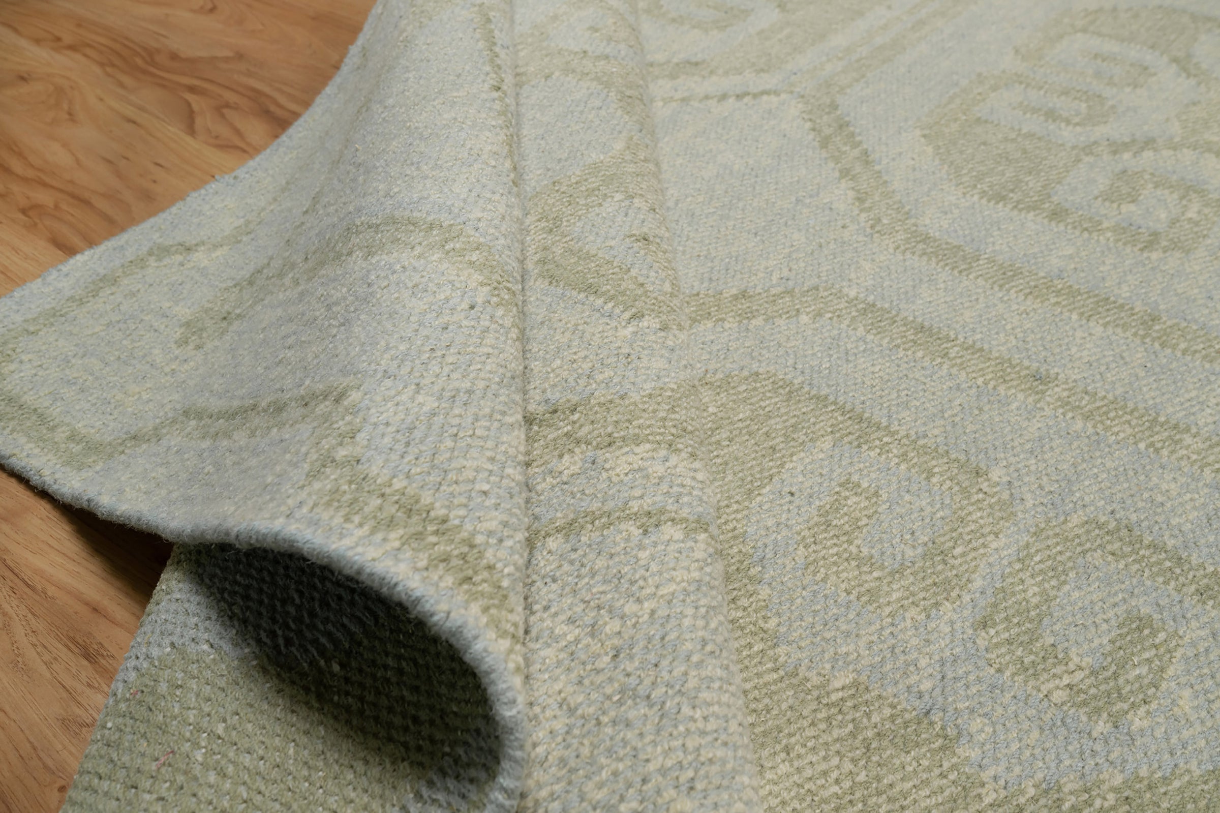 Open Field Damask Sage Wool Rug, Hand-Woven Medallion Tile, Pale Green Flatweave Area Rug 8x10 | Custom Size